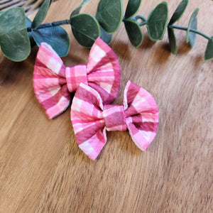 Pink Plaid Itty Bitty Piggies on Clips